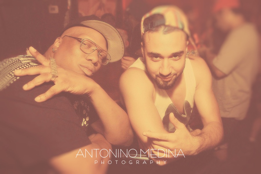 Samedis PLEASE ME - ONE YEAR ANNIVERSARY